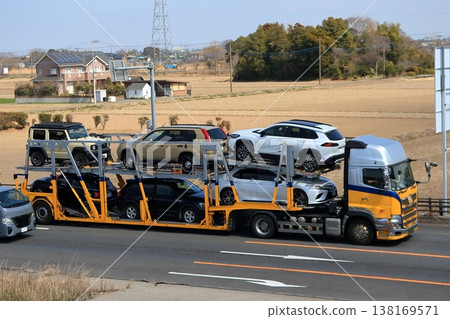 Carrier car (vehicle carrier) Carrier car (vehicle carrier) 138169571
