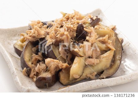 Eggplant and tuna salad 138171236