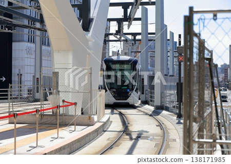 開往廣島站的電車 開往廣島站的電車 138171985