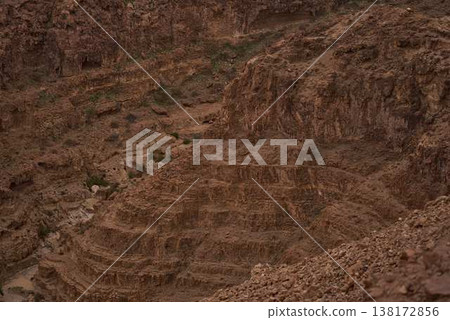 Rock texture background, natural stone surface, abstract cracked desert rocks pattern Rock texture background, natural stone surface, abstract cracked desert rocks pattern 138172856
