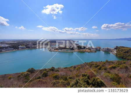 A view overlooking Lake Hamana, Kanzanji Temple, and Mount Okusa (Hamamatsu City, Shizuoka Prefecture) A view overlooking Lake Hamana, Kanzanji Temple, and Mount Okusa (Hamamatsu City, Shizuoka Prefecture) 138173629