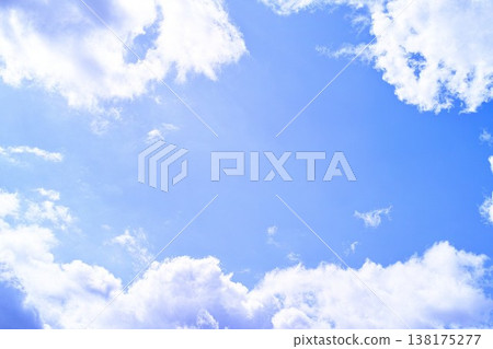 藍色的天空和雲圖像 藍色的天空和雲圖像 138175277