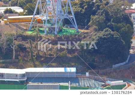 Horie Castle Ruins (Hamamatsu City, Shizuoka Prefecture), located beneath the Hamanako Palpal Ferris Wheel Horie Castle Ruins (Hamamatsu City, Shizuoka Prefecture), located beneath the Hamanako Palpal Ferris Wheel 138176284