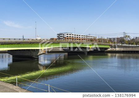 Scenery of the Tsurumi River flowing through Kanagawa Prefecture Scenery of the Tsurumi River flowing through Kanagawa Prefecture 138176994