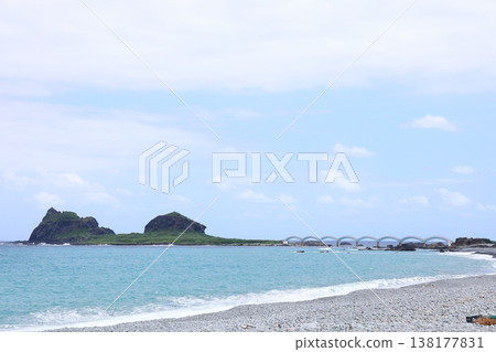 Eight-Arch Bridge, Sanxiantai, Pacific Ocean, Taiwan, Taitung Eight-Arch Bridge, Sanxiantai, Pacific Ocean, Taiwan, Taitung 138177831