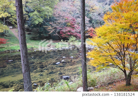 岡山縣加賀郡吉備中央町鵜鶘溪谷 岡山縣加賀郡吉備中央町鵜鶘溪谷 138181524