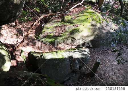 鬼之指岩 - 岡山縣總社市紀之城附近 鬼之指岩 - 岡山縣總社市紀之城附近 138181636