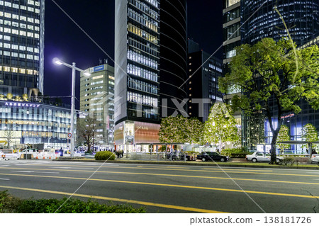 愛知縣名古屋市名古屋站櫻通出口，名古屋站十字路口 138181726