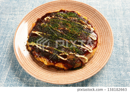 Okonomiyaki, home cooking, presentation, plate 138182663