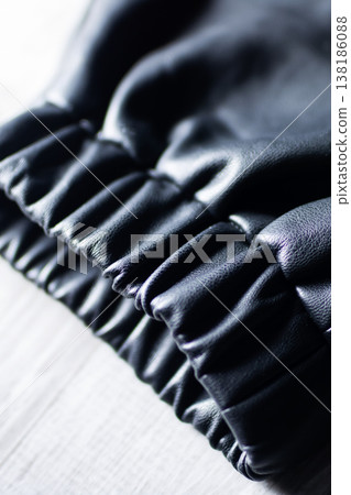 Innovative leisure wear design incorporating reflective elastic cuffs and sleek sporty aesthetics Innovative leisure wear design incorporating reflective elastic cuffs and sleek sporty aesthetics 138186088