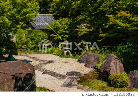 [Kyoto Scenery] Nanzenji Temple (3) The Six Realms Garden that conveys the warning of reincarnation 138196088