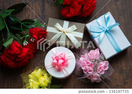 Many gifts Many gifts 138197735