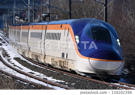 山形新幹線的新車型E8系新幹線翼 138202398