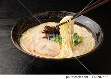 Tonkotsu ramen Tonkotsu ramen 138207436