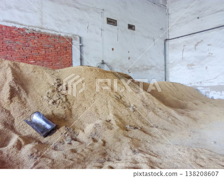 Heap of grains of barley and wheat in stock Heap of grains of barley and wheat in stock 138208607