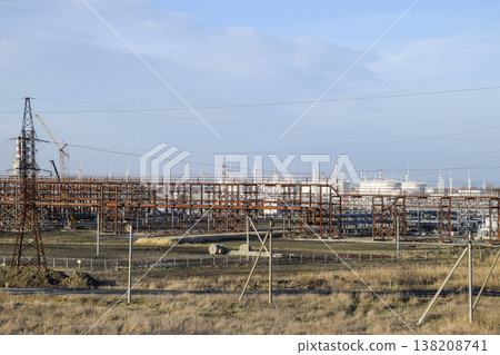 Distillation columns, pipes and other equipment furnaces refinery. Distillation columns, pipes and other equipment furnaces refinery. 138208741