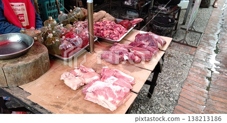 Scenes from the Luang Prabang morning market [Laos] 138213186