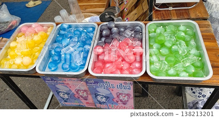 Scenes from the night market in Luang Prabang [Laos] 138213201