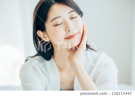 Skincare image of young woman Skincare image of young woman 138213447