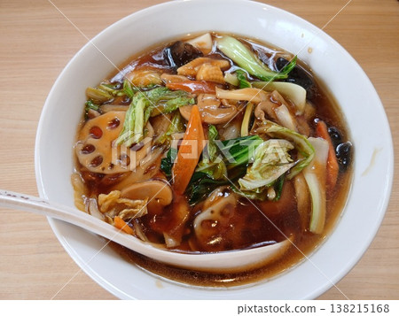 台灣料理四季口五種食材拉麵 138215168