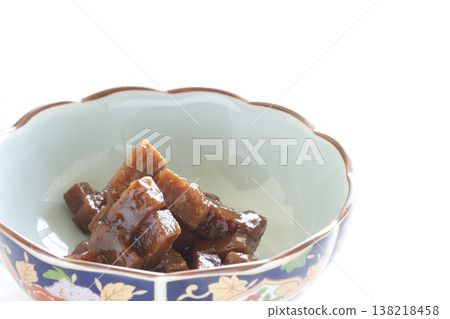 Braised tuna in soy sauce 138218458