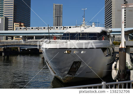 Tokyo Minato Maru at Takeshiba Small Boat Pier Tokyo Minato Maru at Takeshiba Small Boat Pier 138232706