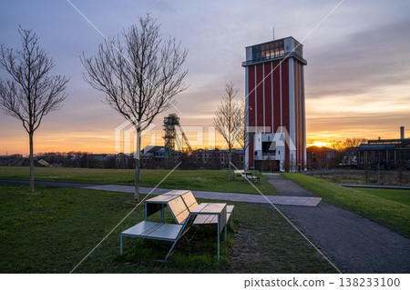 Pit Friedrich Heinrich, Kamp-Lintfort, Germany 138233100