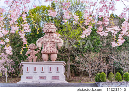 青森縣春季-八戶市八戶公園櫻花盛開的景色 青森縣春季-八戶市八戶公園櫻花盛開的景色 138233940