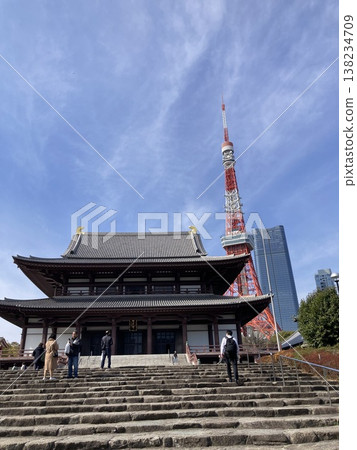從增上寺看東京塔 從增上寺看東京塔 138234709
