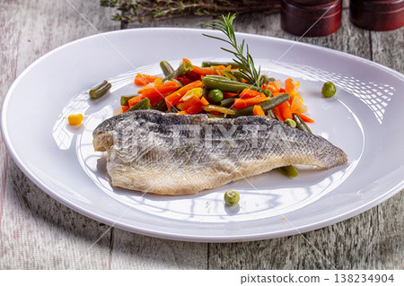 Steamed seabass fish fillet with vegetables 138234904