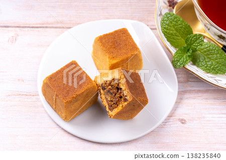 Longan cake Longan cake 138235840