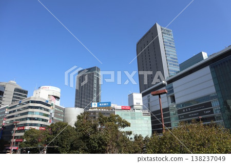 Scenery in front of Yokohama Station Scenery in front of Yokohama Station 138237049