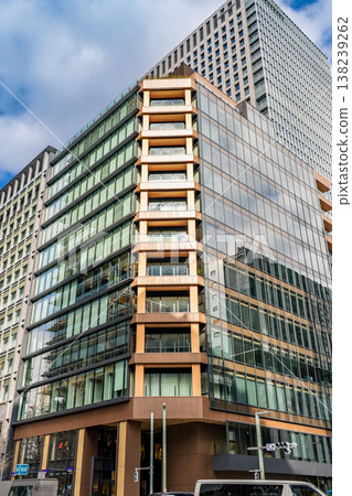 第一生命京橋 Kino Terrace（京橋第一生命大樓）：木造混合結構辦公大樓。 138239262