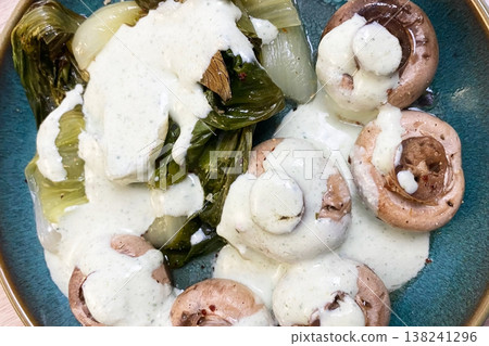 Healthy Stir-Fried Bok Choy with Mushrooms and Creamy Sauce 138241296