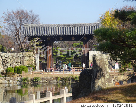 The main gate of Himeji Castle (Himeji City, Hyogo Prefecture), photographed in November 2025. The main gate of Himeji Castle (Himeji City, Hyogo Prefecture), photographed in November 2025. 138242911
