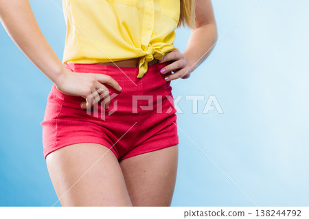 Closeup woman hips in shorts Closeup woman hips in shorts 138244792