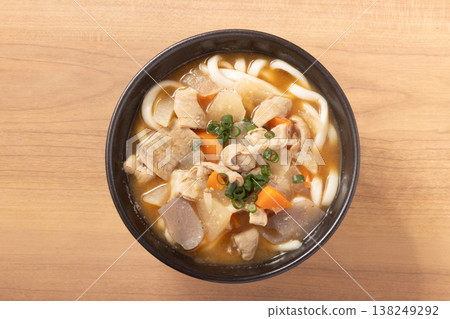 Offal stew udon 138249292