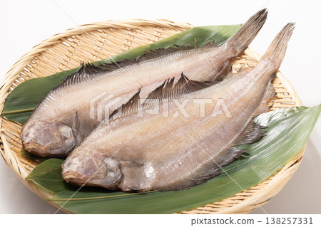 乾比目魚 乾比目魚 138257331