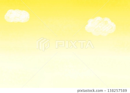 天空背景上漂浮著黃色的雲朵。 天空背景上漂浮著黃色的雲朵。 138257589