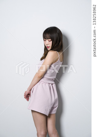 Woman Woman 138258962