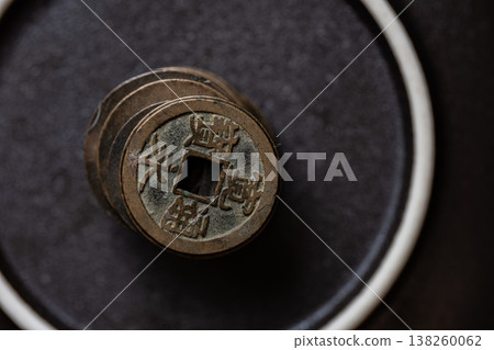 寬榮通寶，一種日本舊貨幣。 138260062