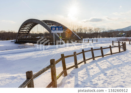 What will be the bridge What will be the bridge 138260912