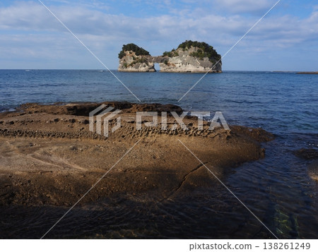 The sea of Shirahama The sea of Shirahama 138261249