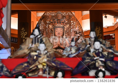 [Nara] At Tsubosaka-dera Temple, the annual Hina Mandala Festival is a fun event where you can enjoy searching for interesting Hina dolls. 138261836