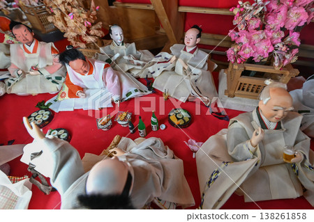 【奈良】在坪坂寺，一年一度的雛曼陀羅祭是有趣的活動，您可以在這裡尋找有趣的雛人偶。 138261858