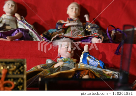 【奈良】在坪坂寺,一年一度的雛曼陀羅祭是有趣的活動,您可以在這裡尋找有趣的雛人偶。 【奈良】在坪坂寺,一年一度的雛曼陀羅祭是有趣的活動,您可以在這裡尋找有趣的雛人偶。 138261881