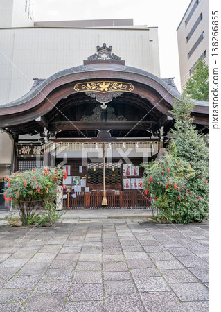 Kyoto Grand Shrine (relocated entrance and study of the Ichijo family residence) - A place of worship for Ise Grand Shrine - Teramachi-dori, Shimogyo-ku, Kyoto City Kyoto Grand Shrine (relocated entrance and study of the Ichijo family residence) - A place of worship for Ise Grand Shrine - Teramachi-dori, Shimogyo-ku, Kyoto City 138266855