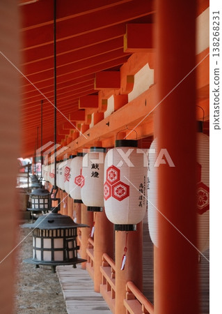 Fushimi Inari Shrine Lanterns Traditional Pathway 138268231