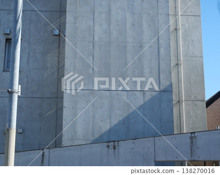 裸露的混凝土牆 裸露的混凝土牆 138270016