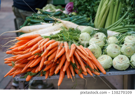 Fresh Organic Vegetables Carrots Nantes Kohlrabi Brassica oleracea Market Fresh Organic Vegetables Carrots Nantes Kohlrabi Brassica oleracea Market 138270109